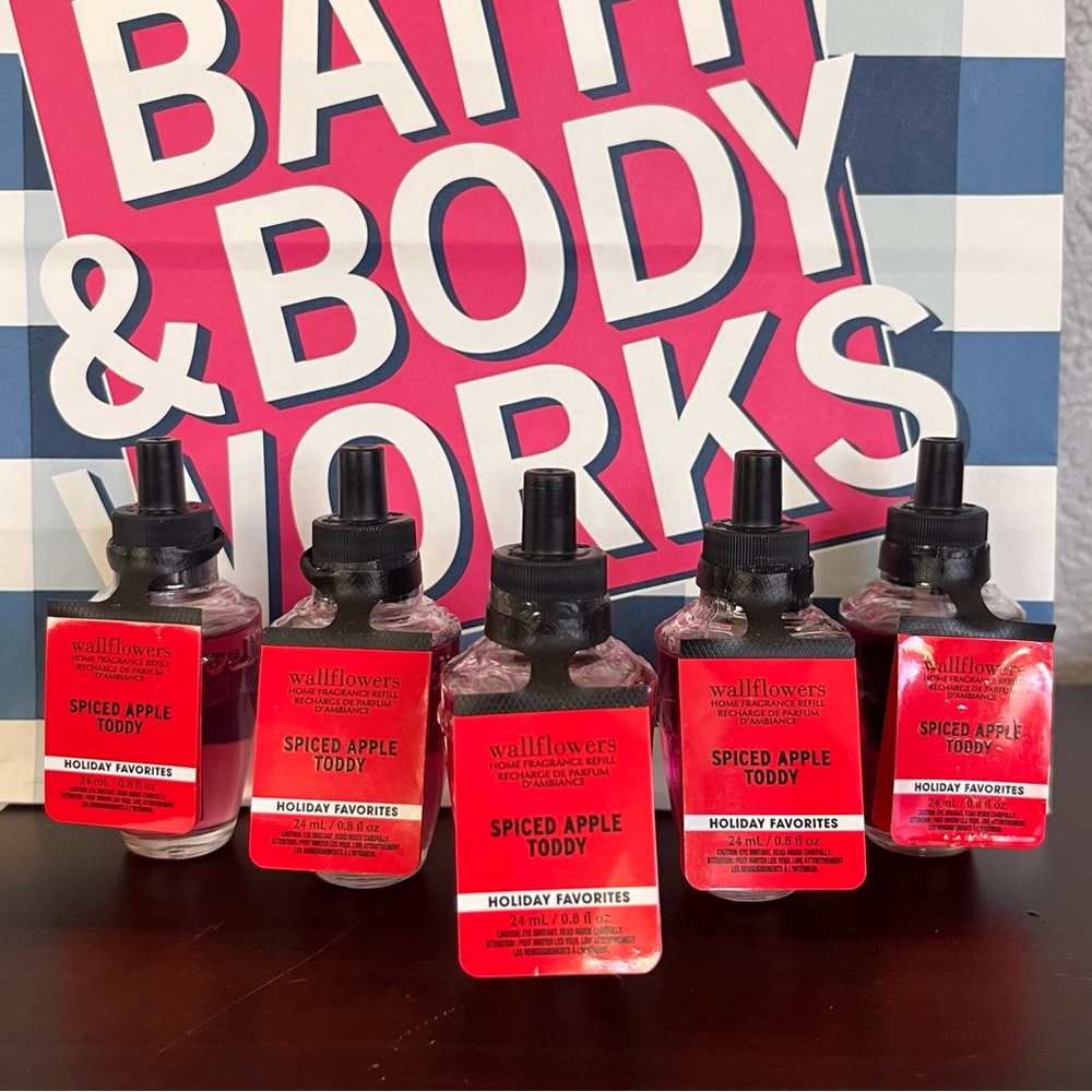New Spiced Apple Toddy Bath & Body Works wallflower fragrance refills (5-pack)